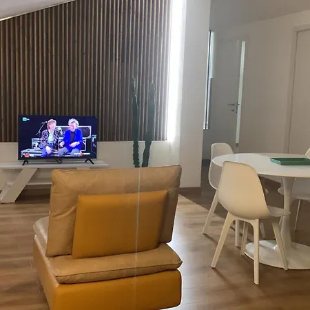 Casa Del Sole 公寓 新锡里马里纳